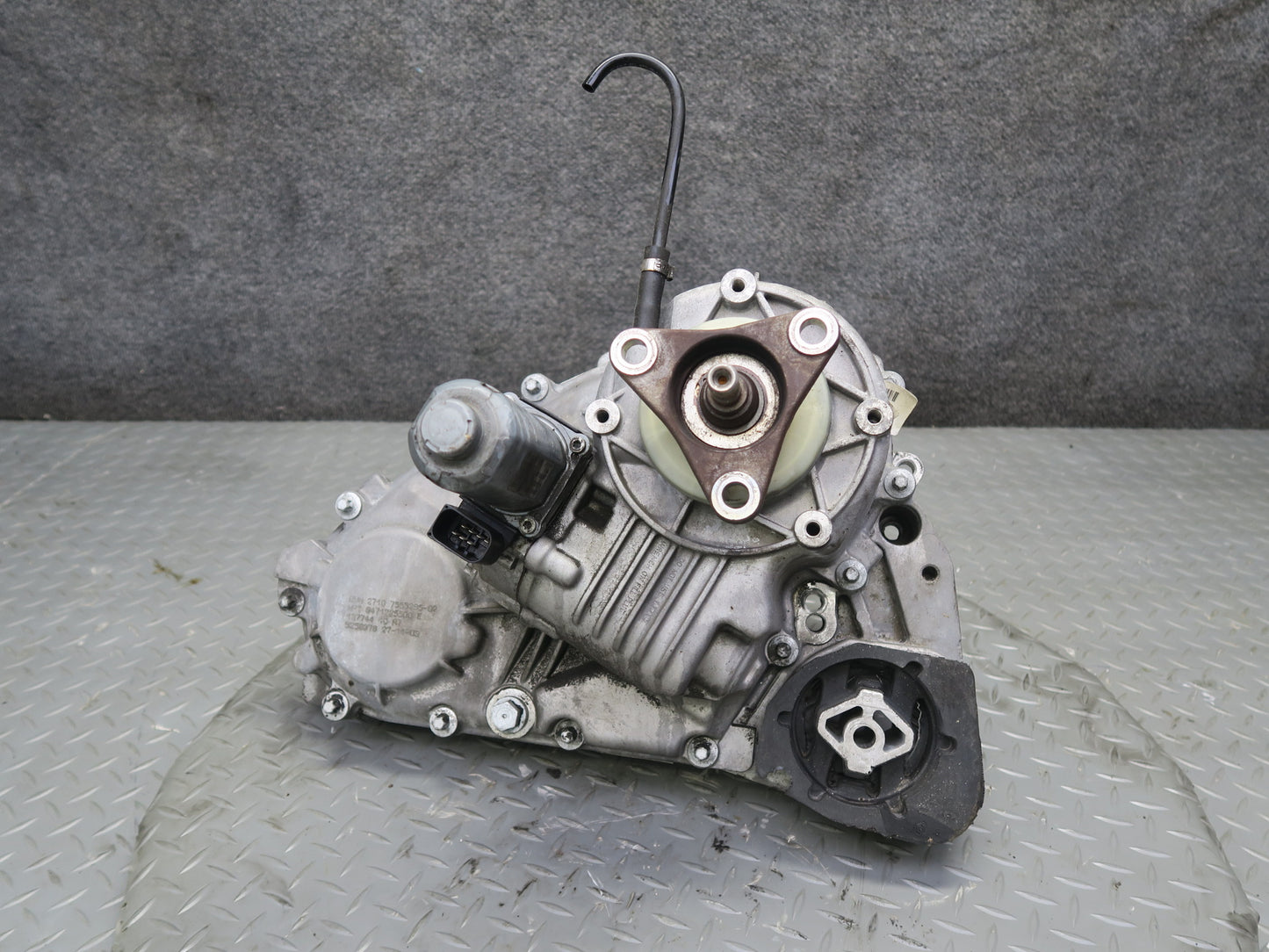 04-06 BMW E53 X5 AWD ATC500 Transfer Case Box Motor Assembly 7555295 OEM