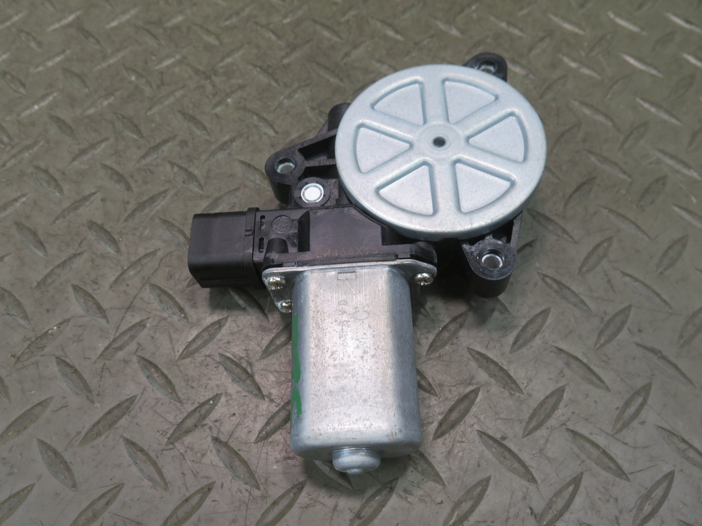 2016-2019 Tesla Model S 75D Sunroof Panoramic Drive Motor
