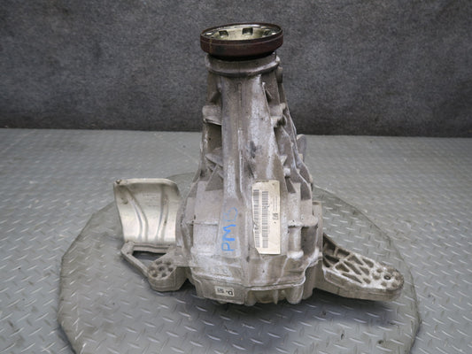 2015-2017 Porsche Macan Turbo 3.6L AWD Rear Axle Differential Carrier 95B525015E