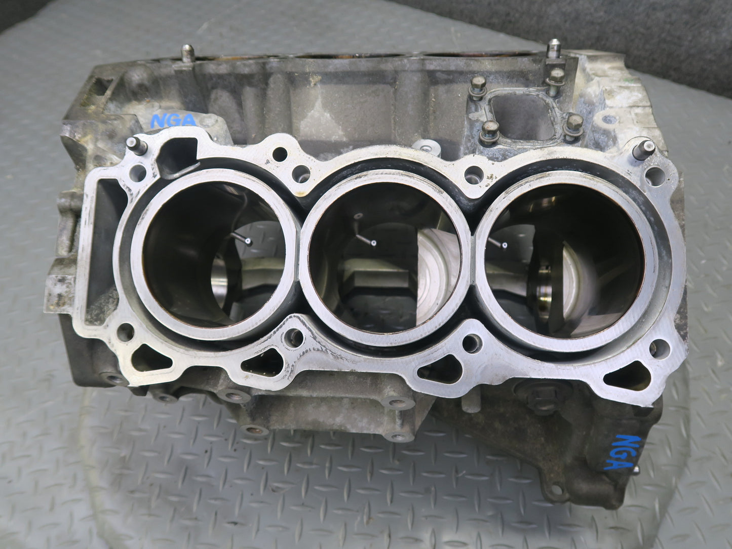 95-97 Nissan Gloria HY33 VQ30DET Turbo Engine Motor Cylinder Block 60K Miles OEM