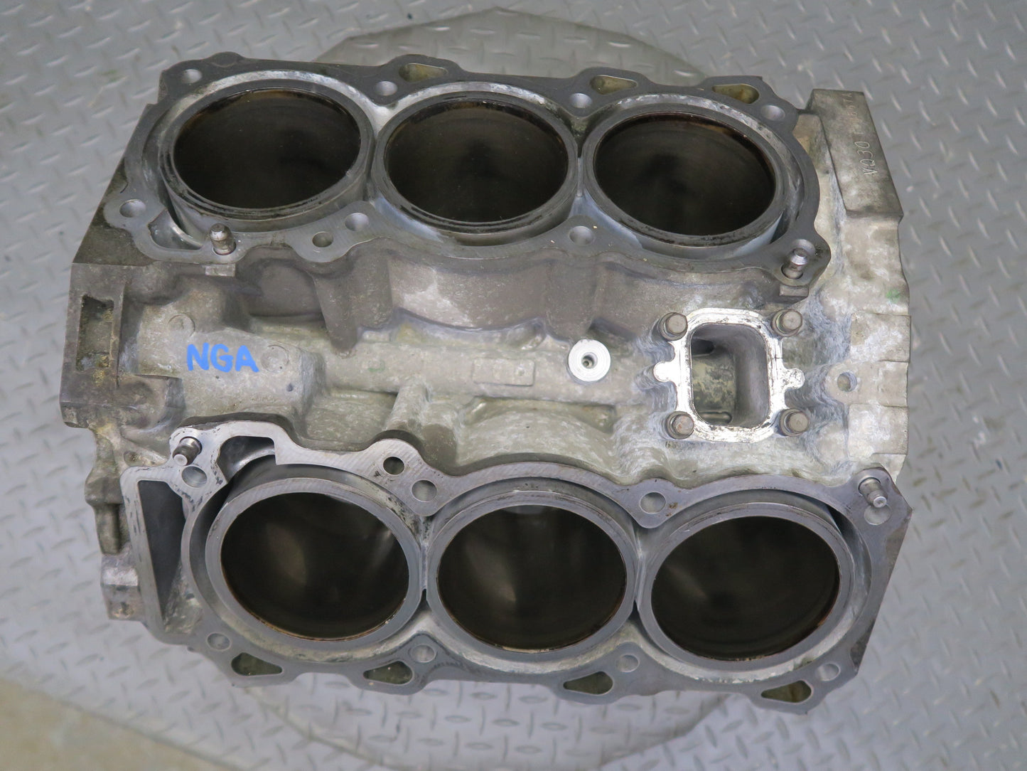 95-97 Nissan Gloria HY33 VQ30DET Turbo Engine Motor Cylinder Block 60K Miles OEM