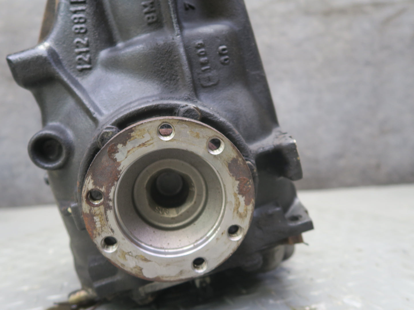 01-02 BMW E36/7 Z3 3.0L M54 A/T Rear Differential Carrier LSD 3.46 Ratio OEM