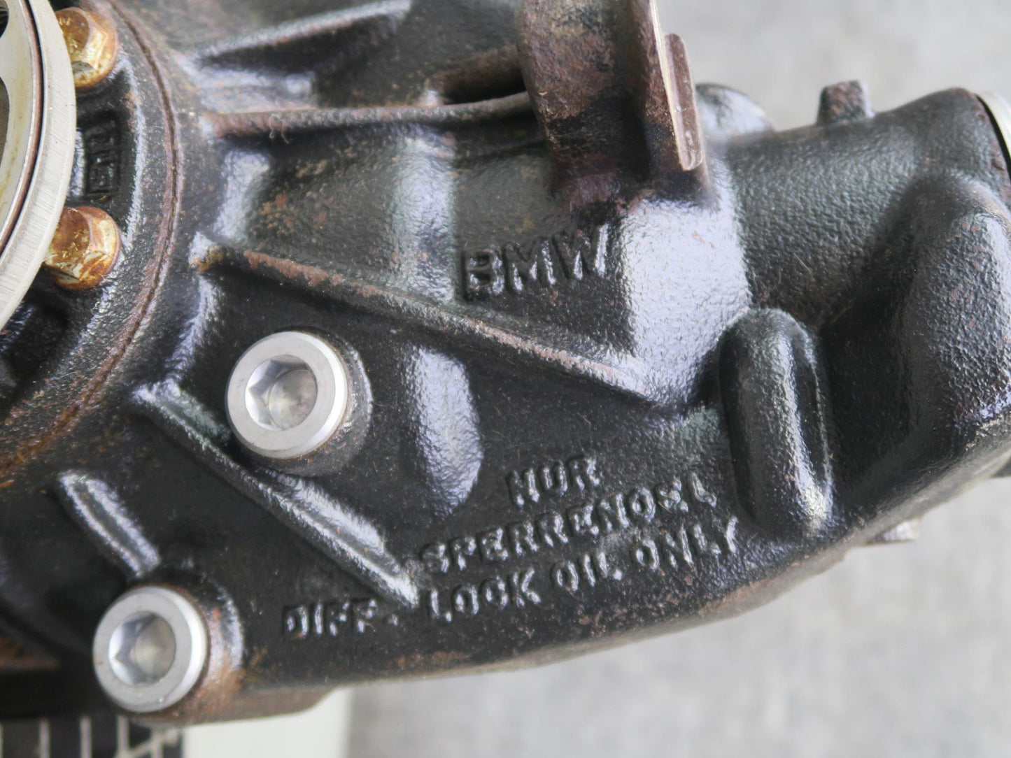 2008-2013 BMW E90 E92 E93 M3 MT Rear Differential Carrier LSD 3.85 Ratio 2283005