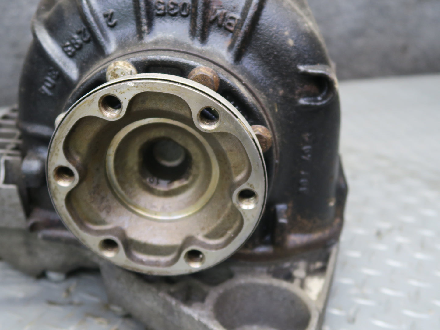 2008-2013 BMW E90 E92 E93 M3 MT Rear Differential Carrier LSD 3.85 Ratio 2283005