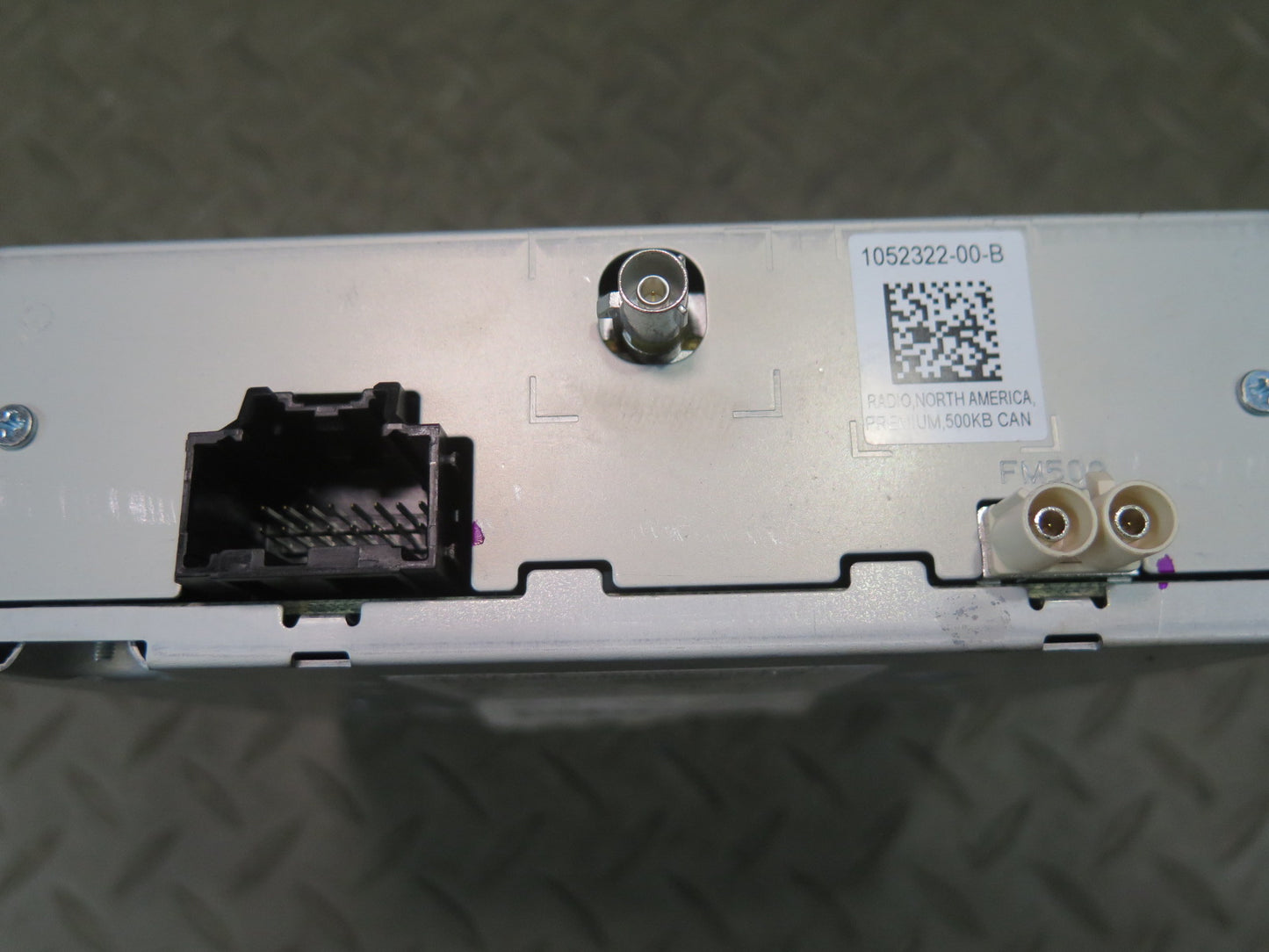 2016-2019 Tesla Model S 75D Satellite Audio Equipment Radio Stereo Module