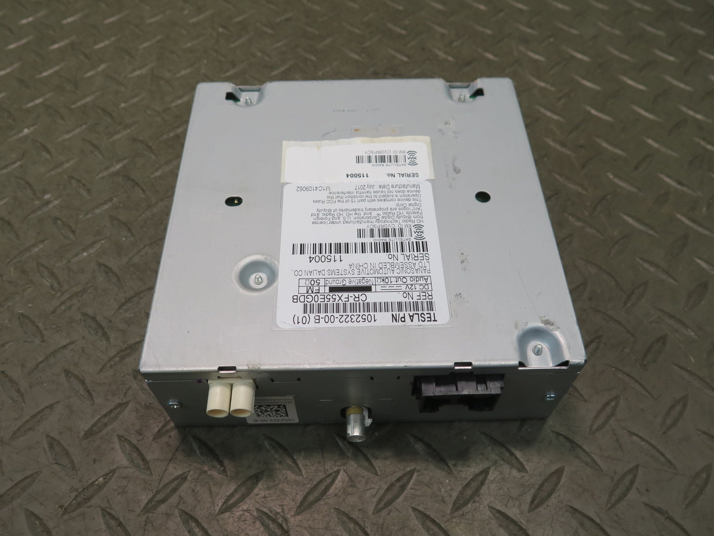 2016-2019 Tesla Model S 75D Satellite Audio Equipment Radio Stereo Module