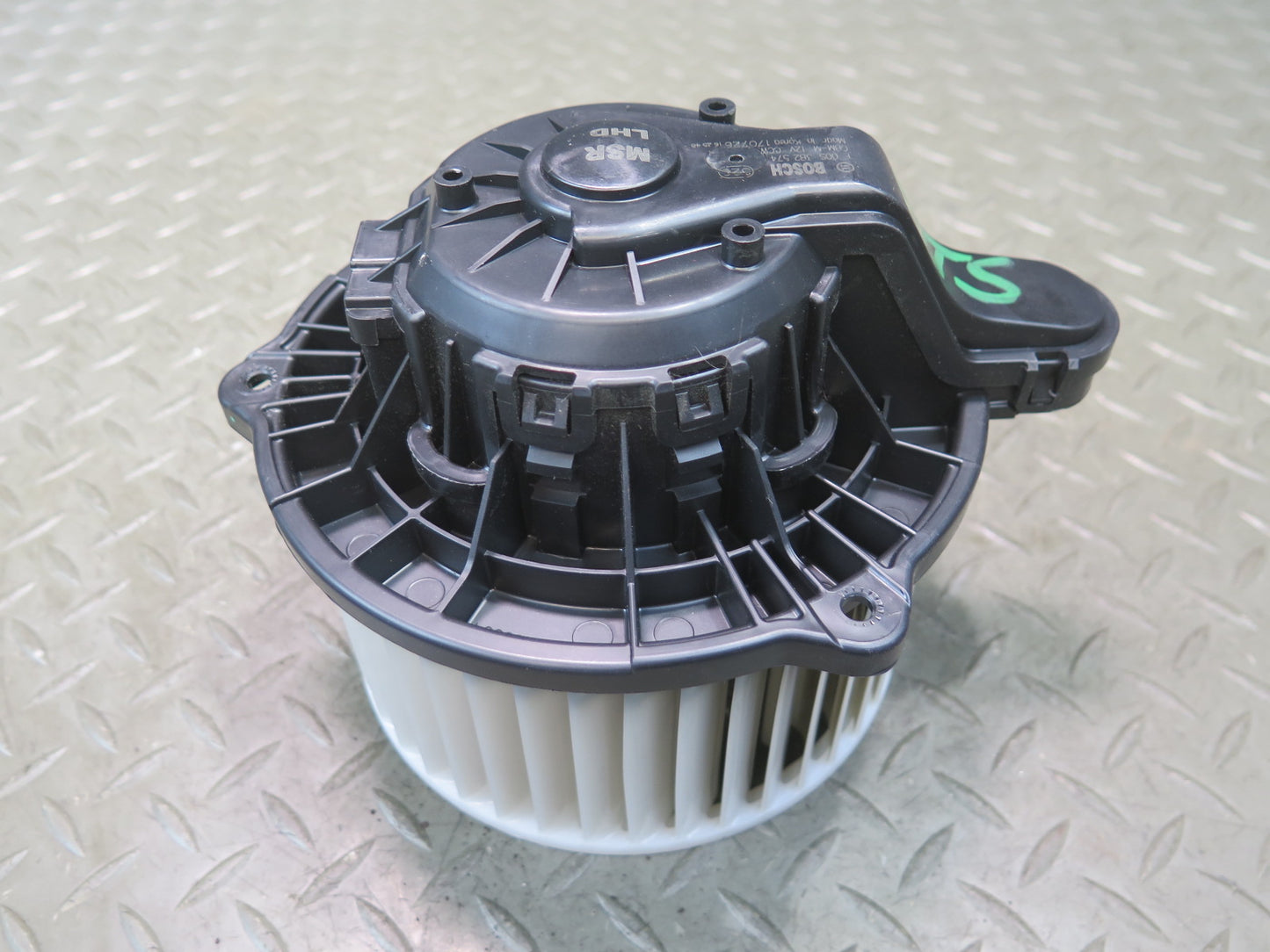 2016-2019 Tesla Model S 75D A/C Air Heater Blower Motor Fan
