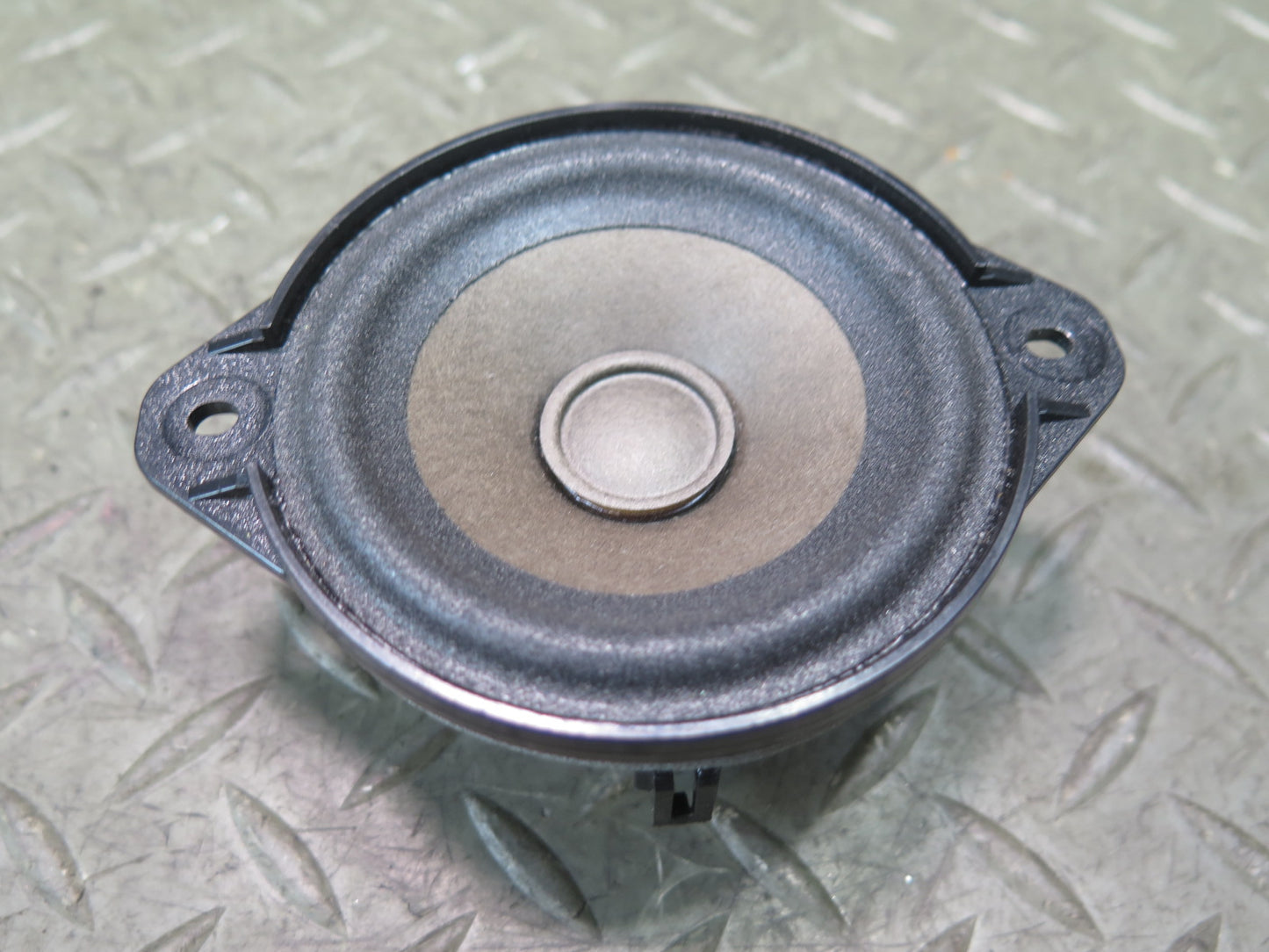 2016-2019 Tesla Model S 75D Left or Right Side Mid-range Audio Speaker Set