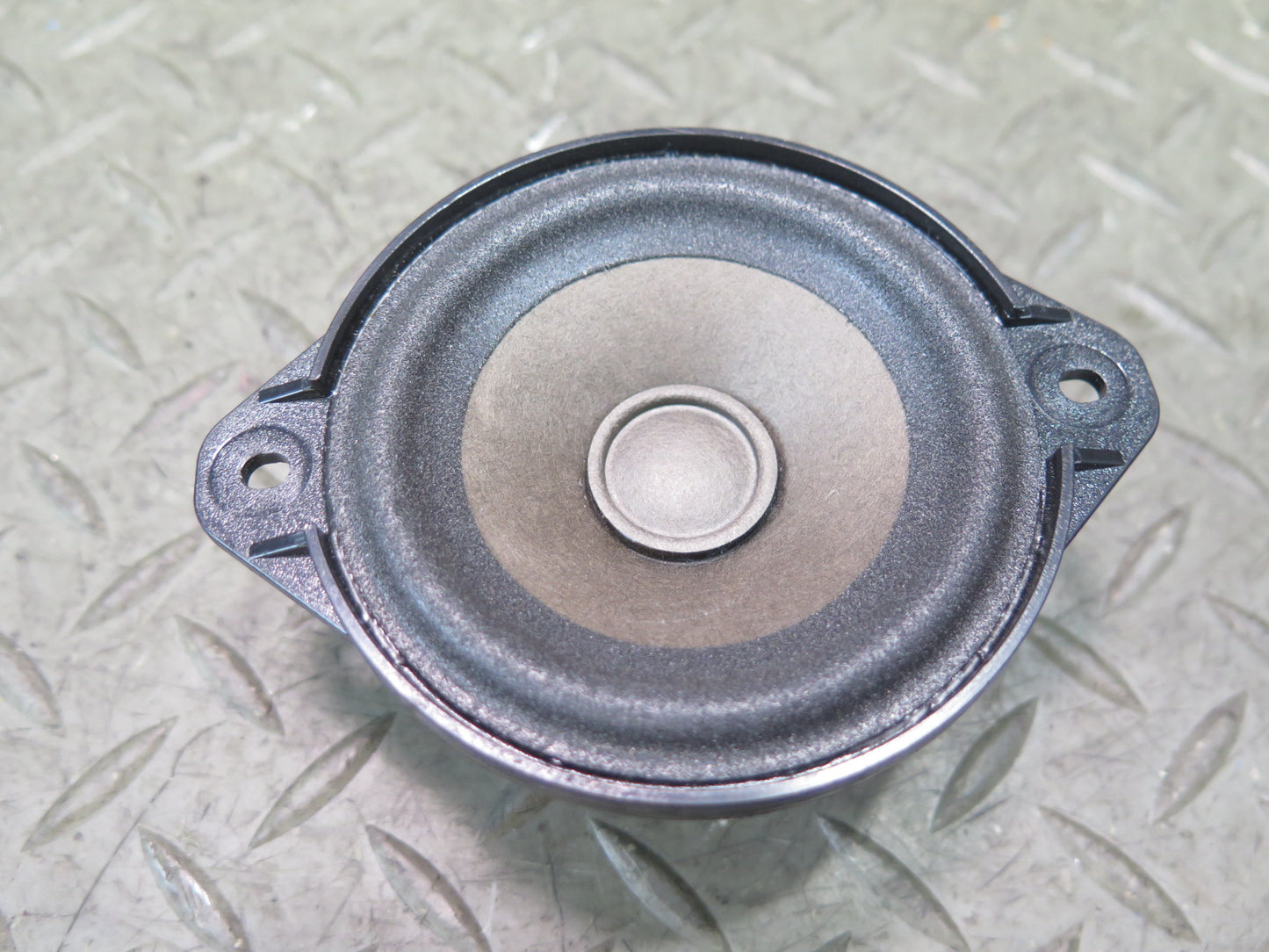 2016-2019 Tesla Model S 75D Left or Right Side Mid-range Audio Speaker Set