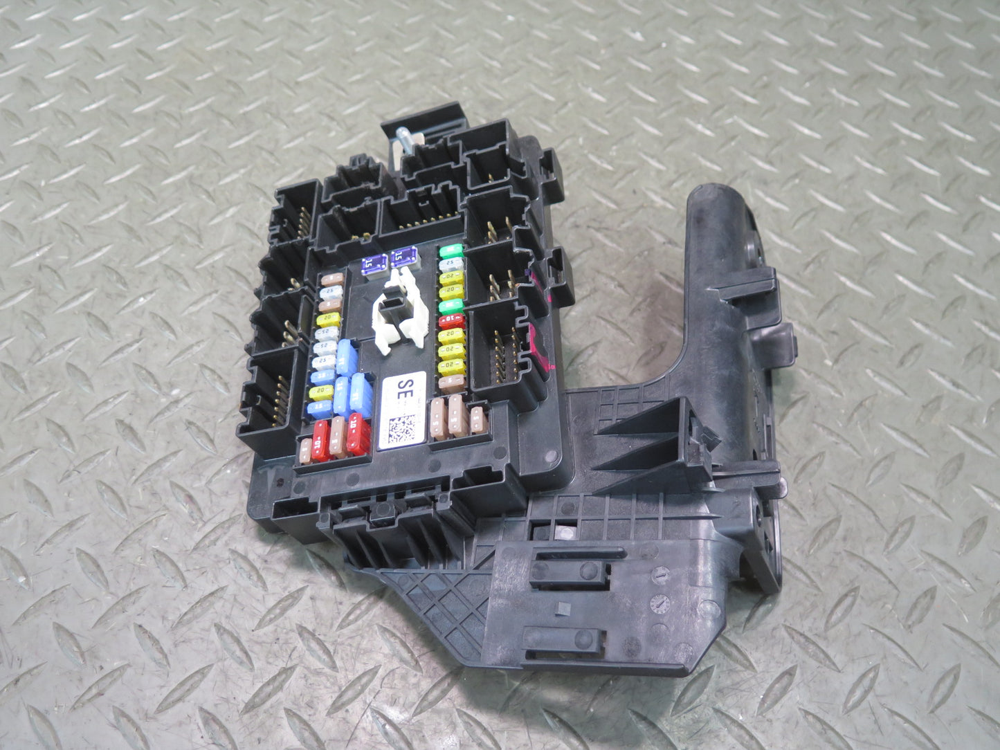 2016-2019 Tesla Model S 75D Front Cabin Fuse Relay Junction Box Module