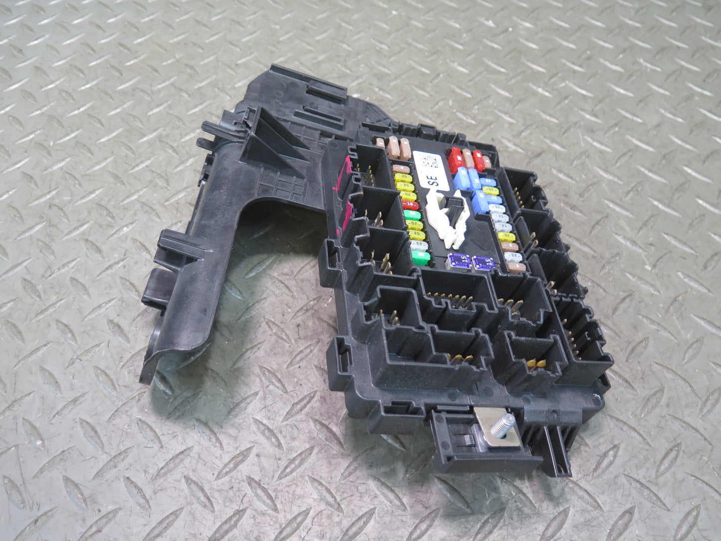 2016-2019 Tesla Model S 75D Front Cabin Fuse Relay Junction Box Module