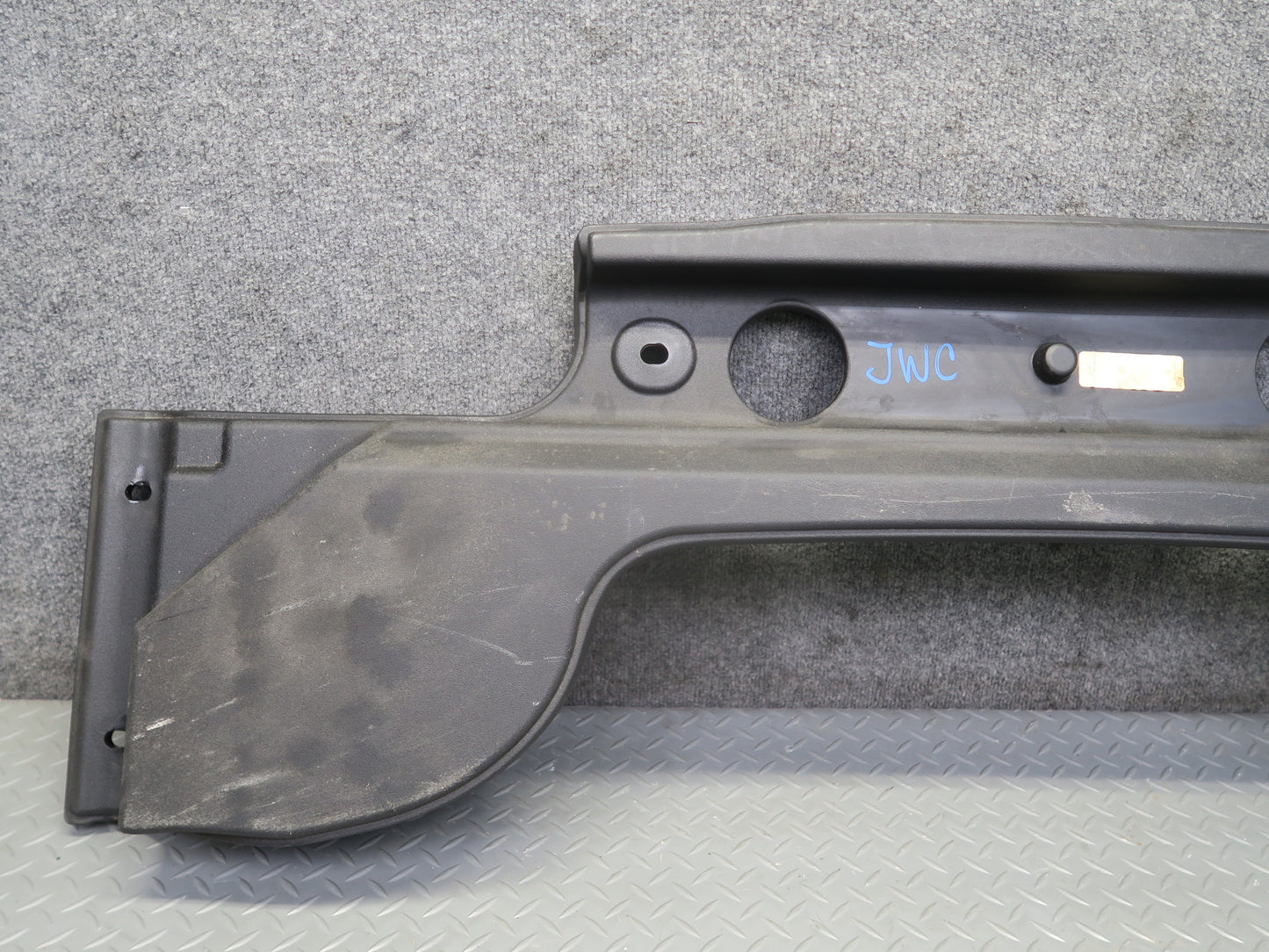 15-17 Jeep Wrangler JK Overhead Soundbar Speaker Trim Panel w Dome Light OEM