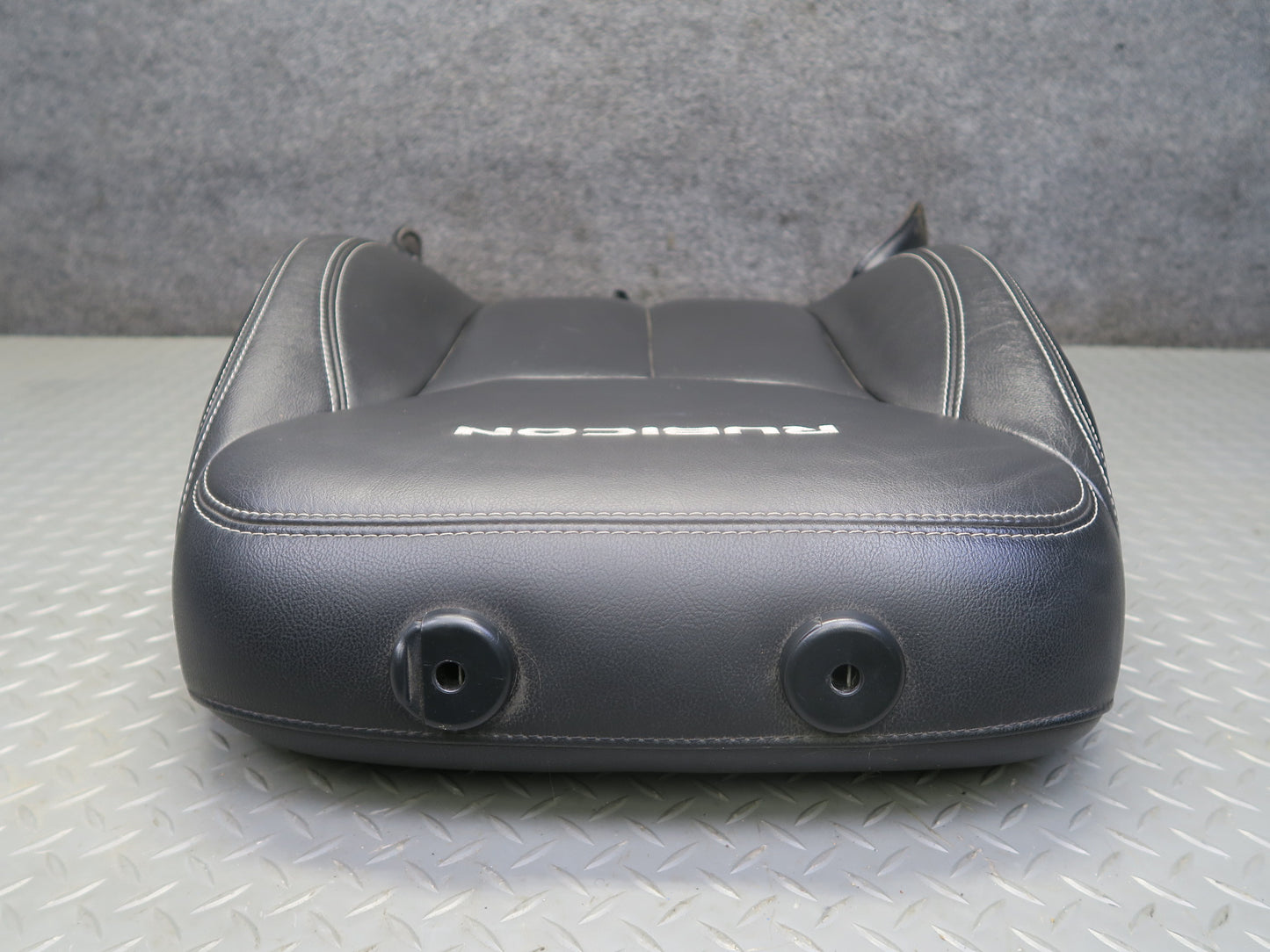 13-17 Jeep Wrangler JK Rubicon 4-DOOR Front Left Leather Seat Upper Cushion OEM