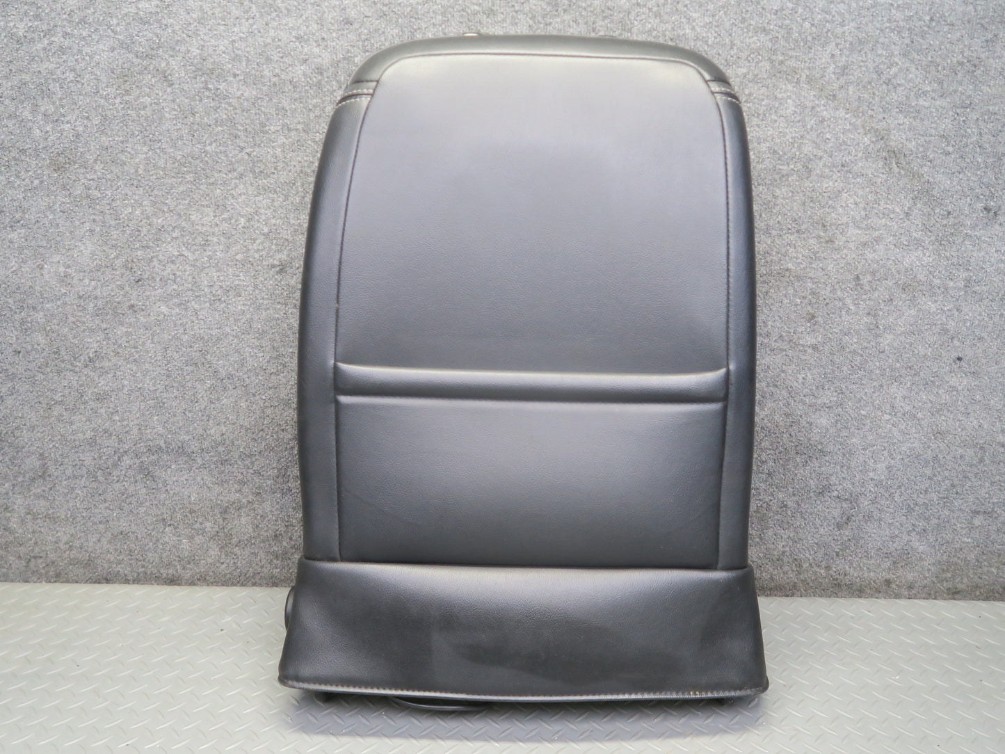 13-17 Jeep Wrangler JK Rubicon 4-DOOR Front Left Leather Seat Upper Cushion OEM
