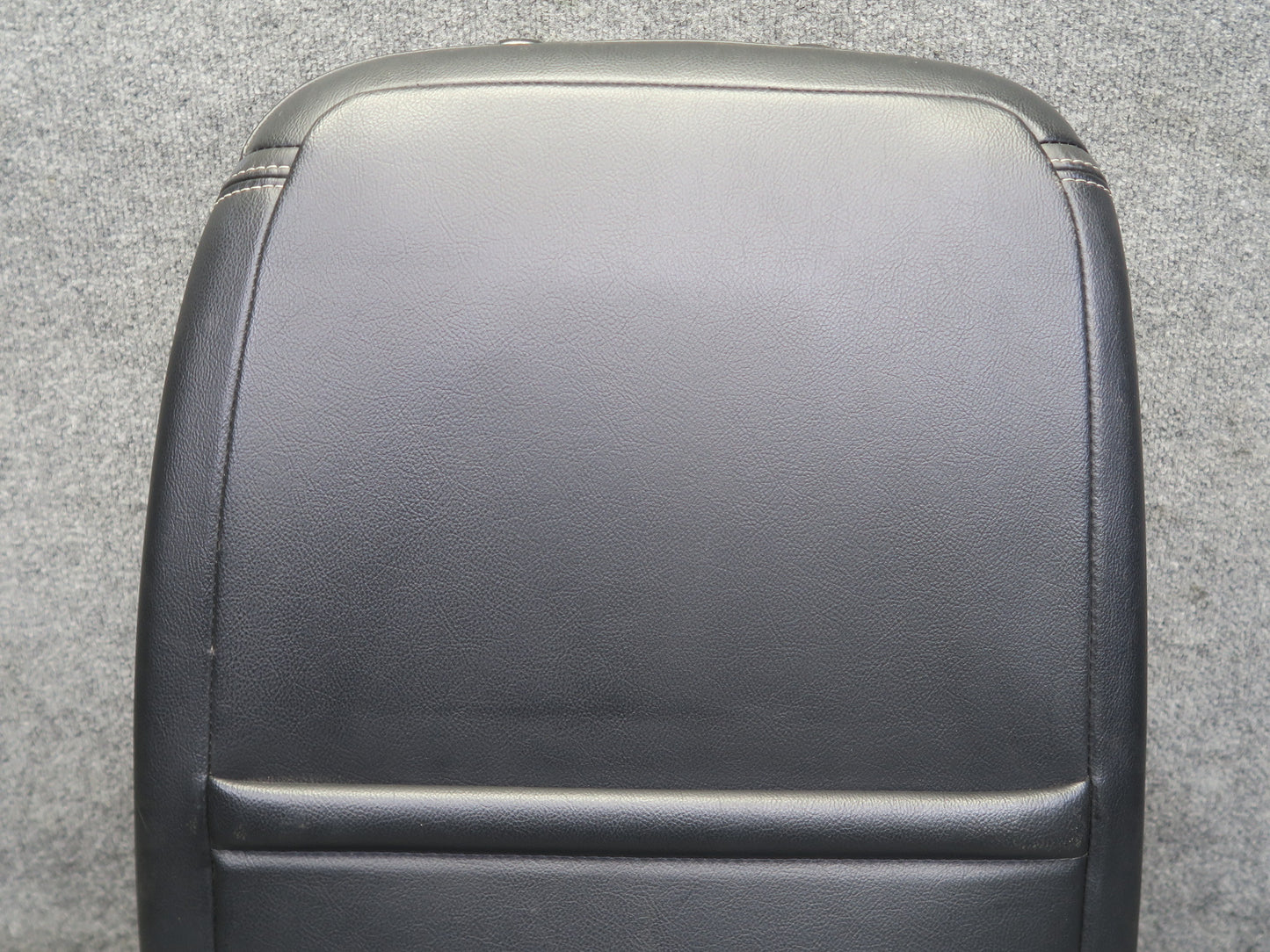 13-17 Jeep Wrangler JK Rubicon 4-DOOR Front Left Leather Seat Upper Cushion OEM