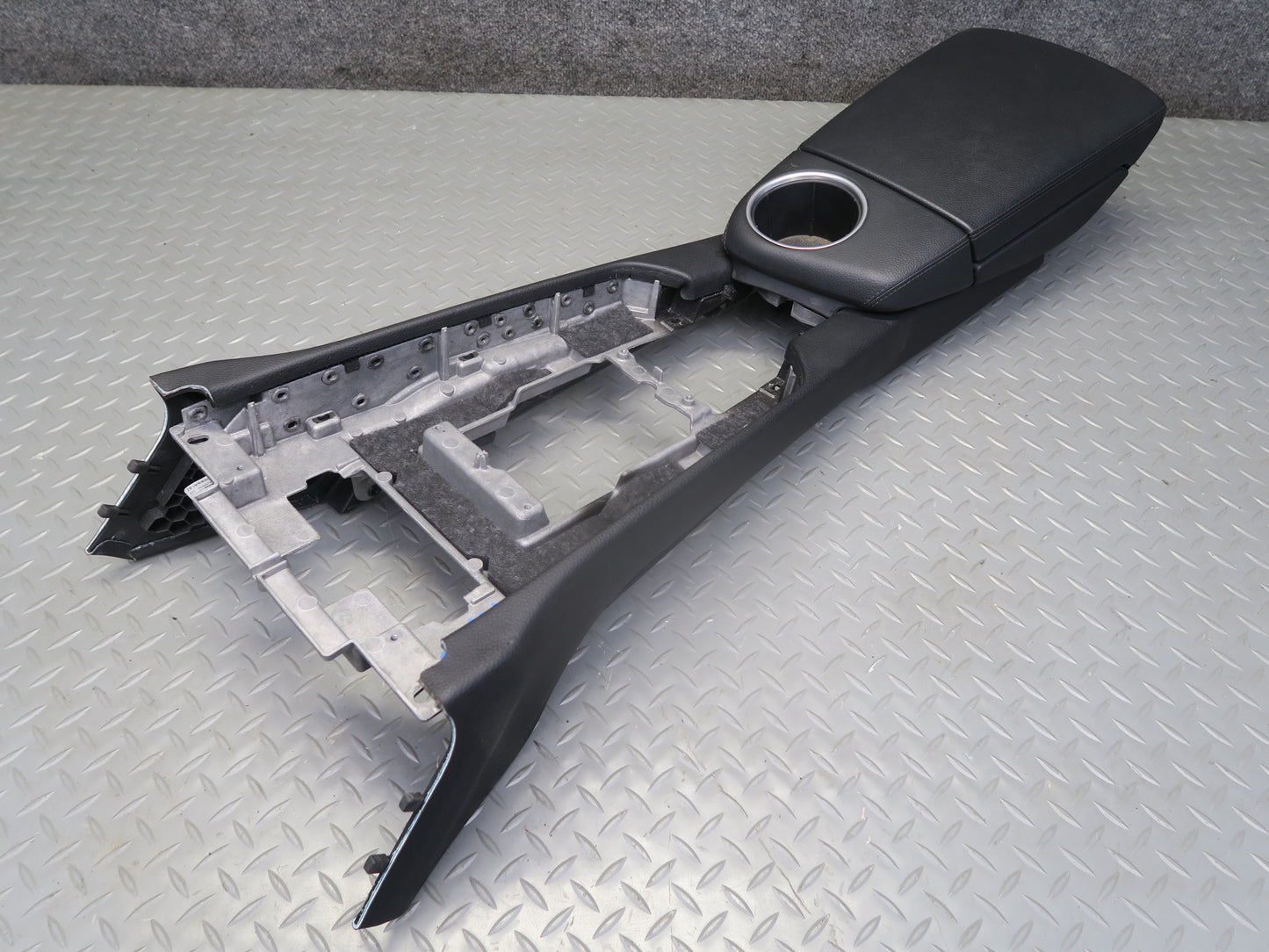 2010-2016 Porsche Panamera 970 Front Center Console Frame Trim Panel W/ Armrest