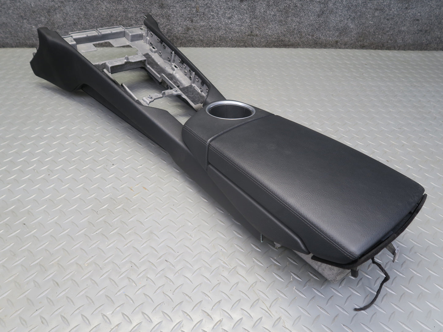 2010-2016 Porsche Panamera 970 Front Center Console Frame Trim Panel W/ Armrest