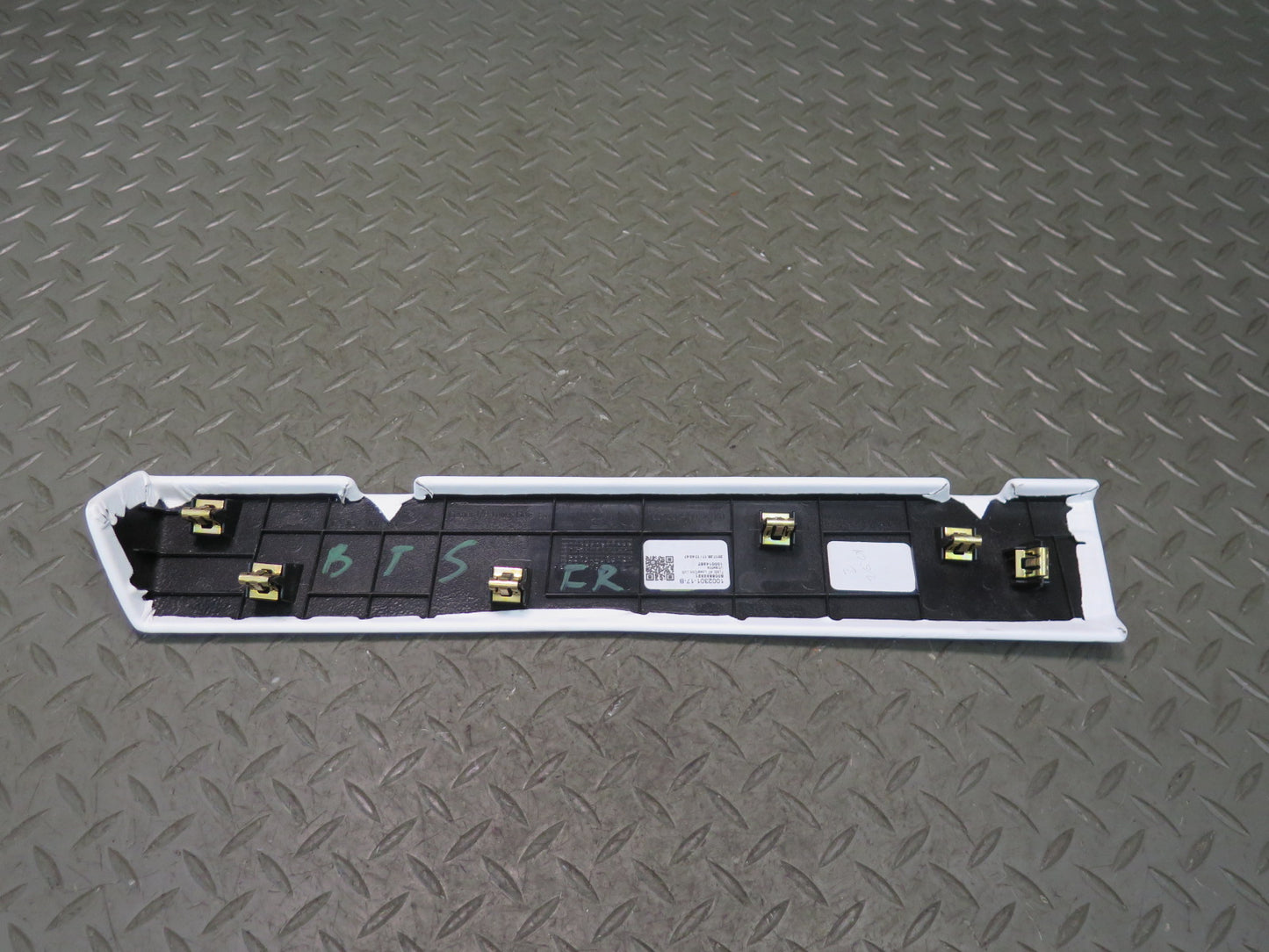 2016-2019 Tesla Model S 75D Dash Glove Box Storage Lower Trim Cover Panel