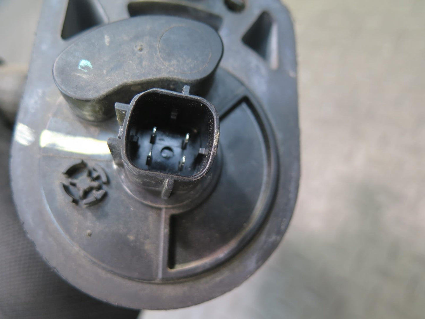 2016-2019 Tesla Model S 75D Auxiliary Cooling Water Pump