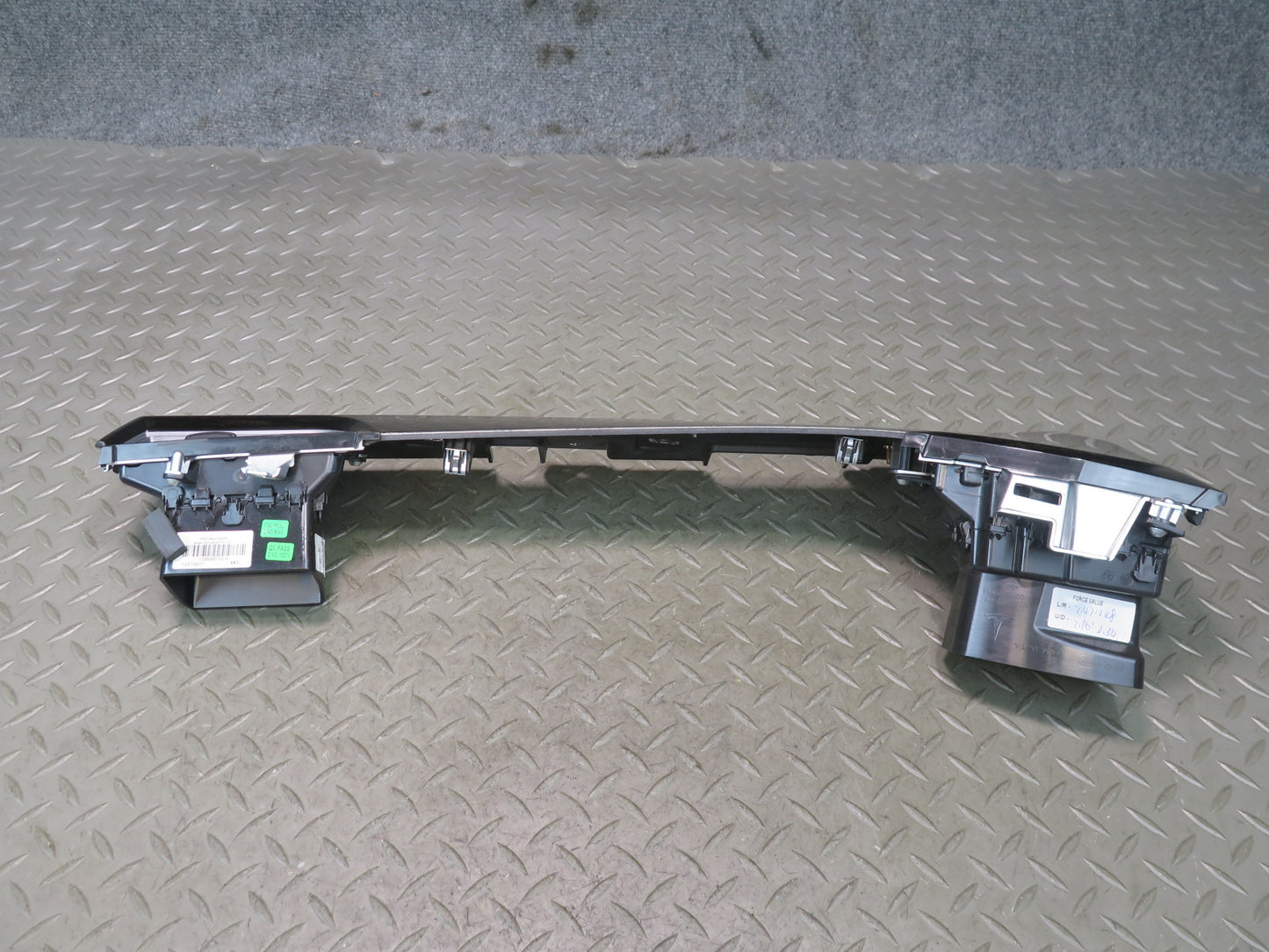 2016-2019 Tesla Model S 75D Dash Left Center Right Side AC Air Vent Grille Set