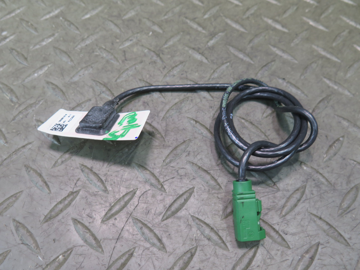 2016-2019 Tesla Model S 75D Bluetooth Aerial Antenna Module