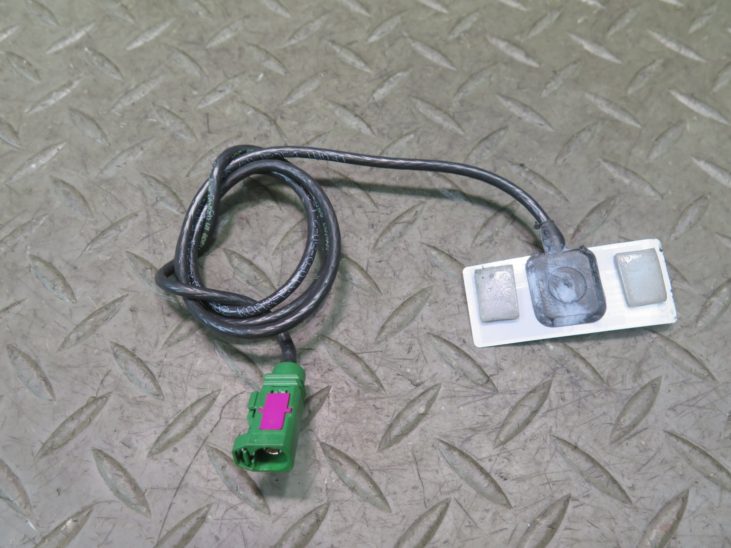 2016-2019 Tesla Model S 75D Bluetooth Aerial Antenna Module