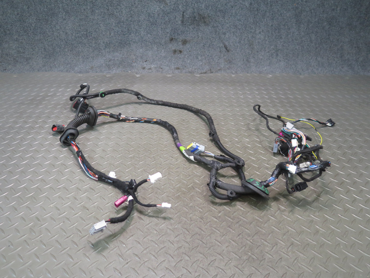 2016-2019 Tesla Model S 75D Front Left Driver Side Door Wiring Harness