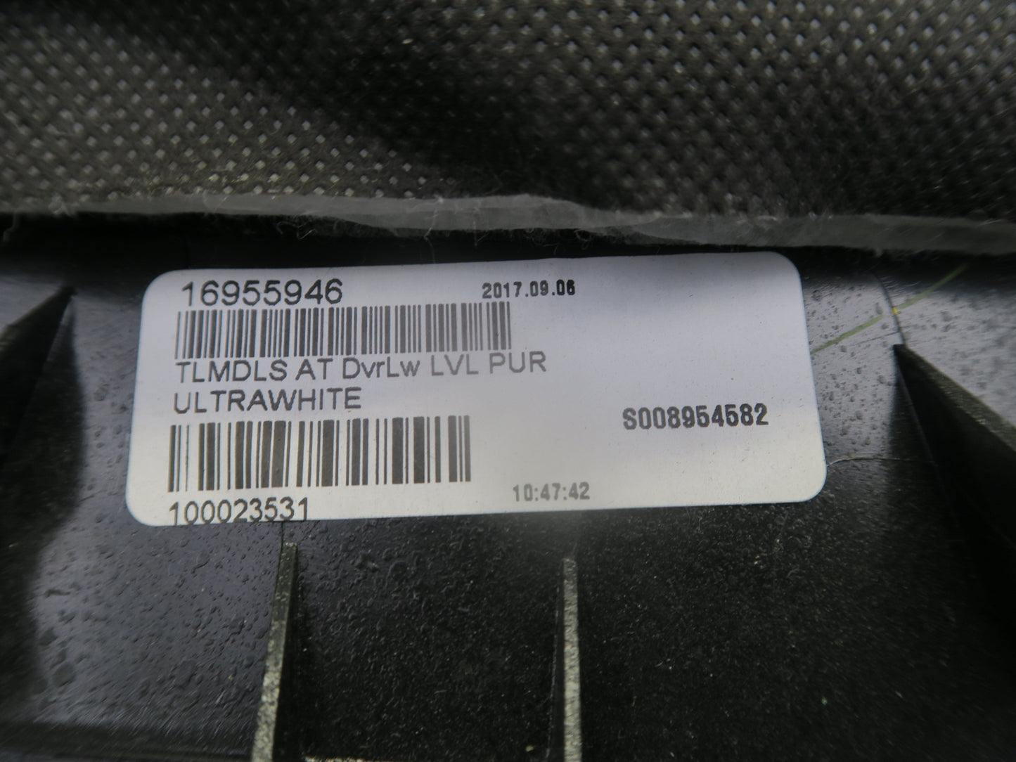 2016-2019 Tesla Model S 75D Dash Front Left Lower Knee Trim Panel Cover