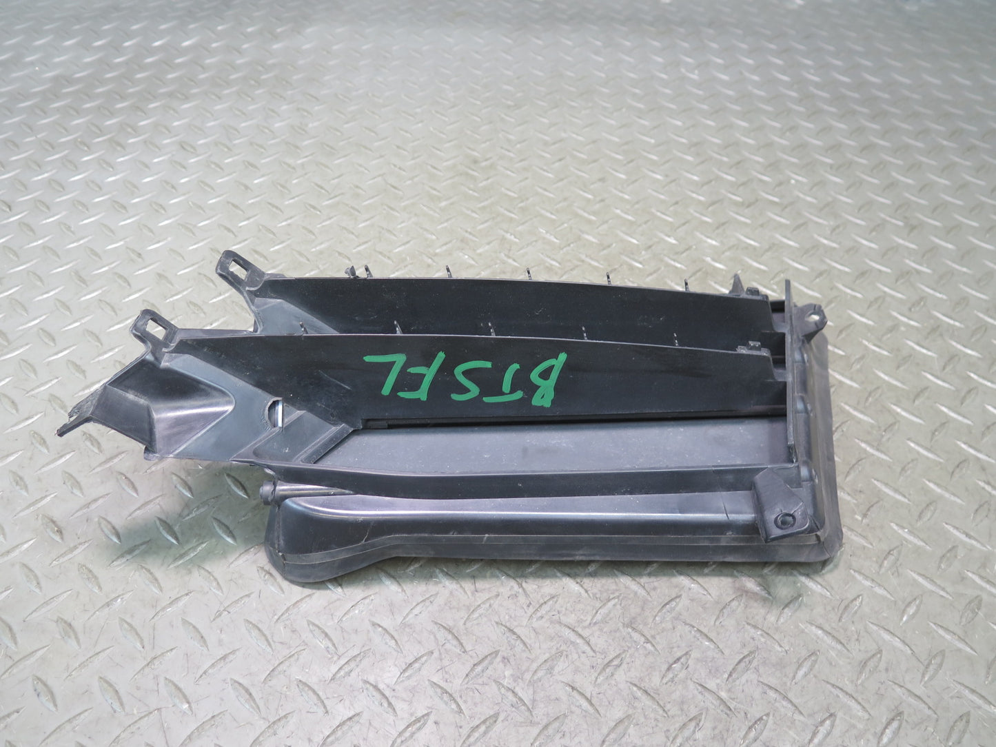 2016-2019 Tesla Model S 75D Front Left Side Active Louver Air Shutter Grille