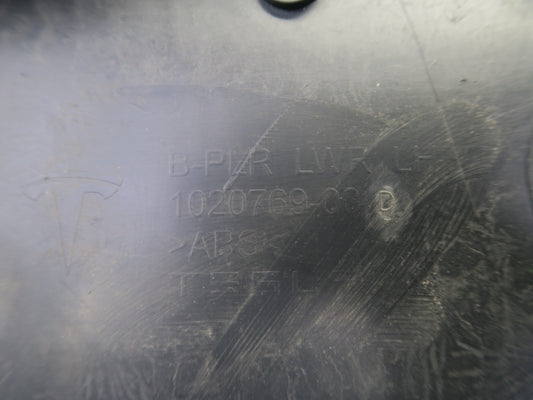 2016-2019 Tesla Model S 75D Interior Left Side Lower B Pillar Trim Cover Panel