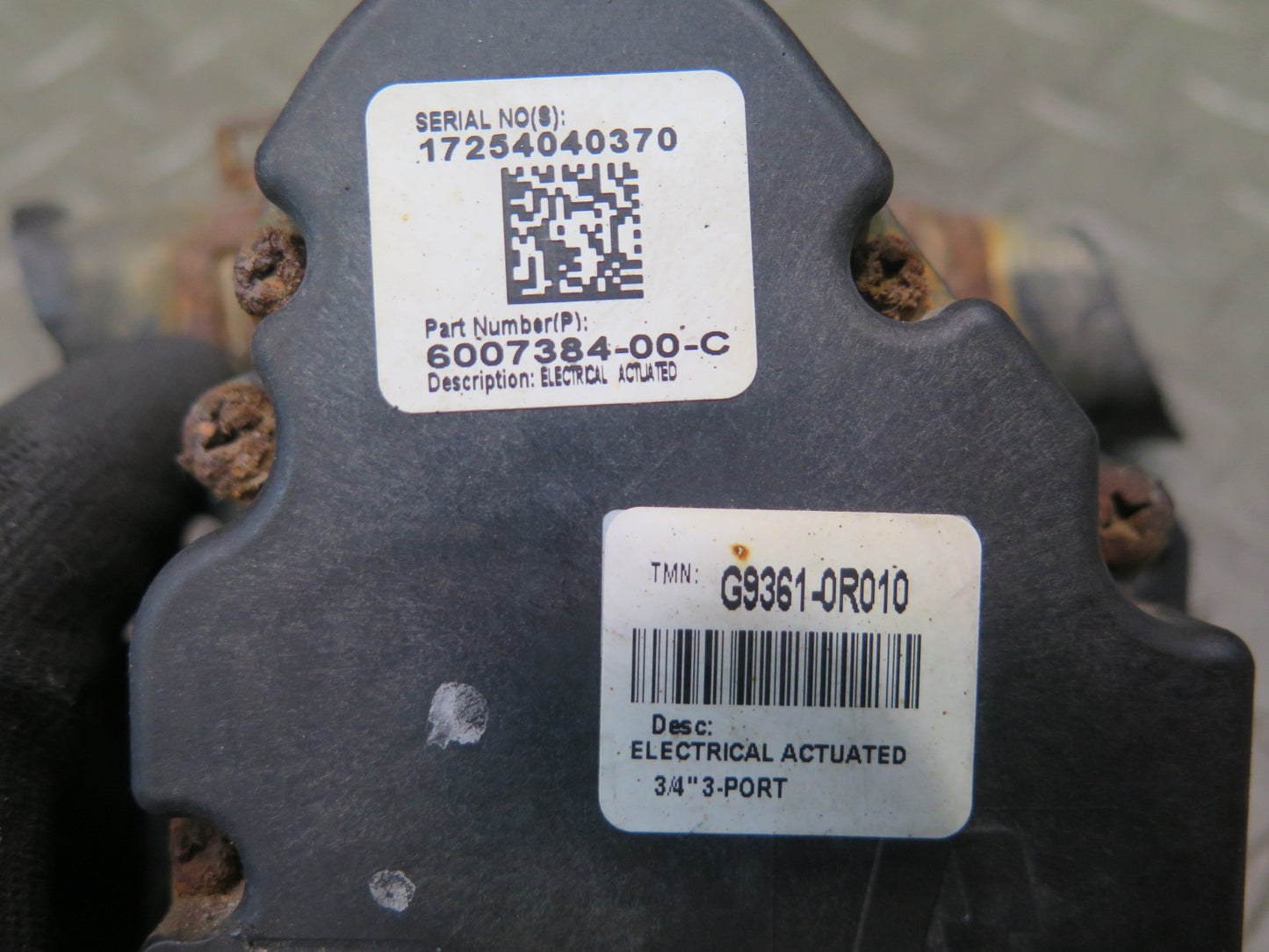 2016-2019 Tesla Model S 75D Water Coolant 3 WAY Valve Actuator Pump