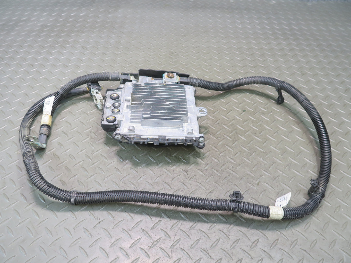 2016-2019 Tesla Model S 75D Autopilot Assistance Control Module Assembly