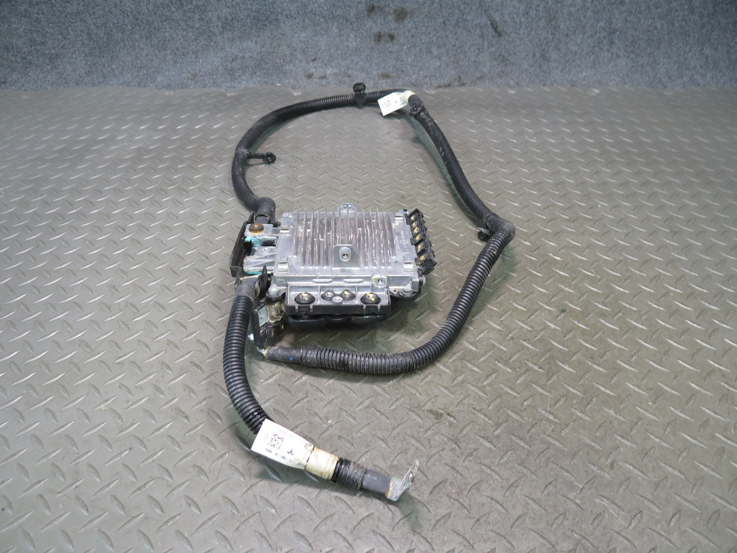 2016-2019 Tesla Model S 75D Autopilot Assistance Control Module Assembly