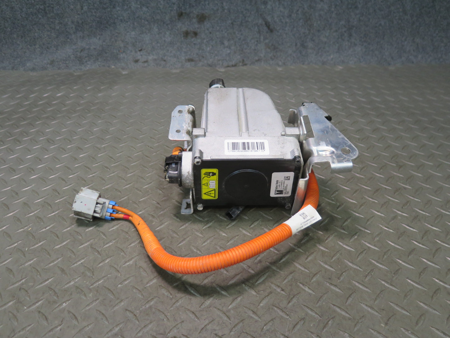 2016-2019 Tesla Model S 75D DC Converter Module Unit