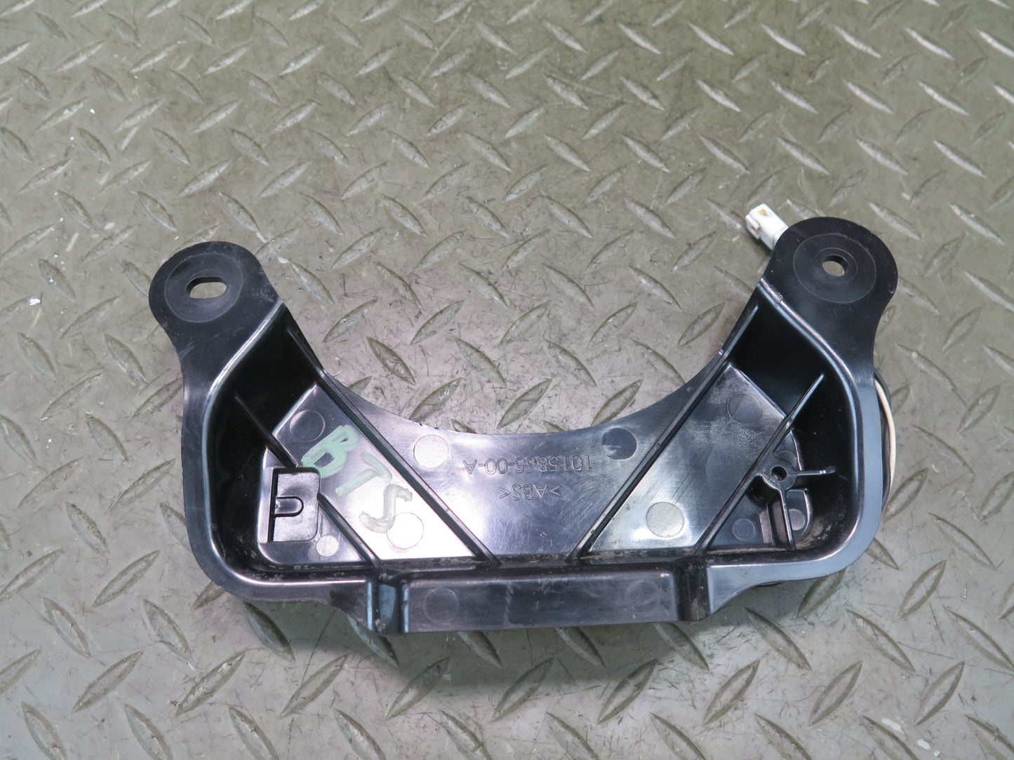 2016-2019 Tesla Model S 75D Keyless Antenna Entry Module W/ Bracket Holder