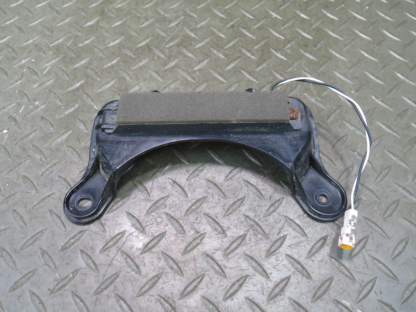 2016-2019 Tesla Model S 75D Keyless Antenna Entry Module W/ Bracket Holder