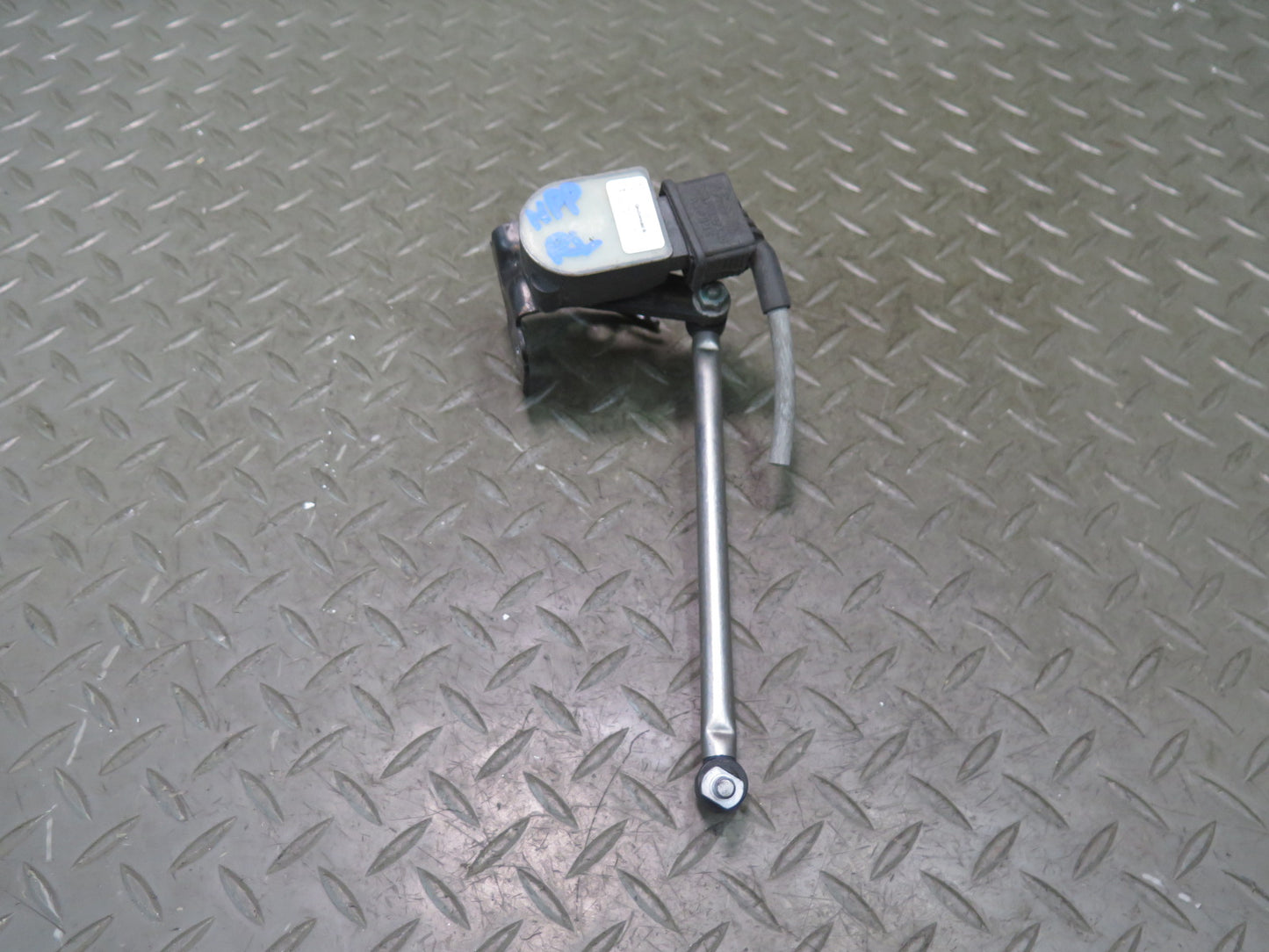 2010-2016 Porsche Panamera 970 Rear Left Side Suspension Height Level Sensor