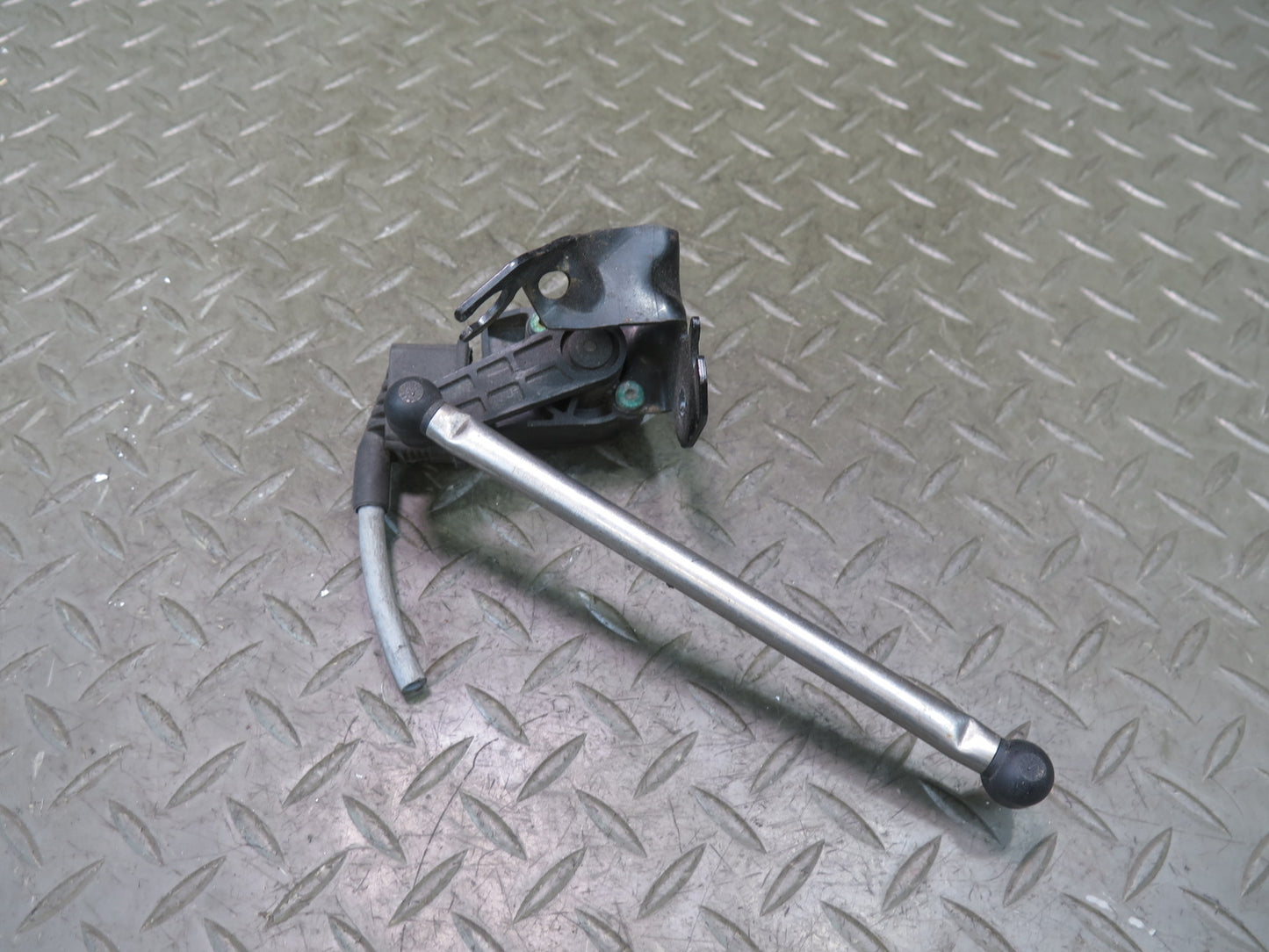 2010-2016 Porsche Panamera 970 Rear Left Side Suspension Height Level Sensor