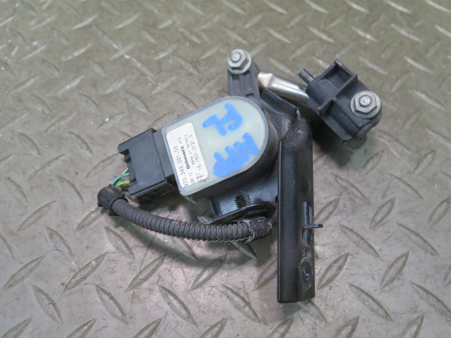 2010-2016 Porsche Panamera 970 Front Left Side Suspension Height Level Sensor