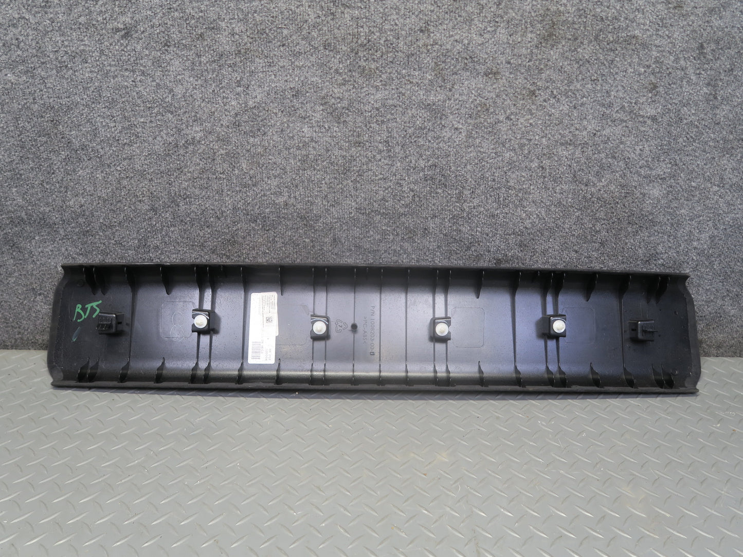 2016-2019 Tesla Model S 75D Sunroof Headliner Panoramic Roof Trim Panel