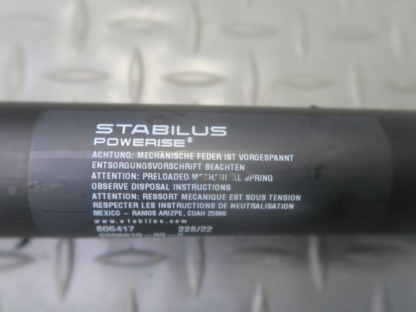 2016-2019 Tesla Model S 75D Rear Right Left Side Lift Gate Power Shock Strut Set