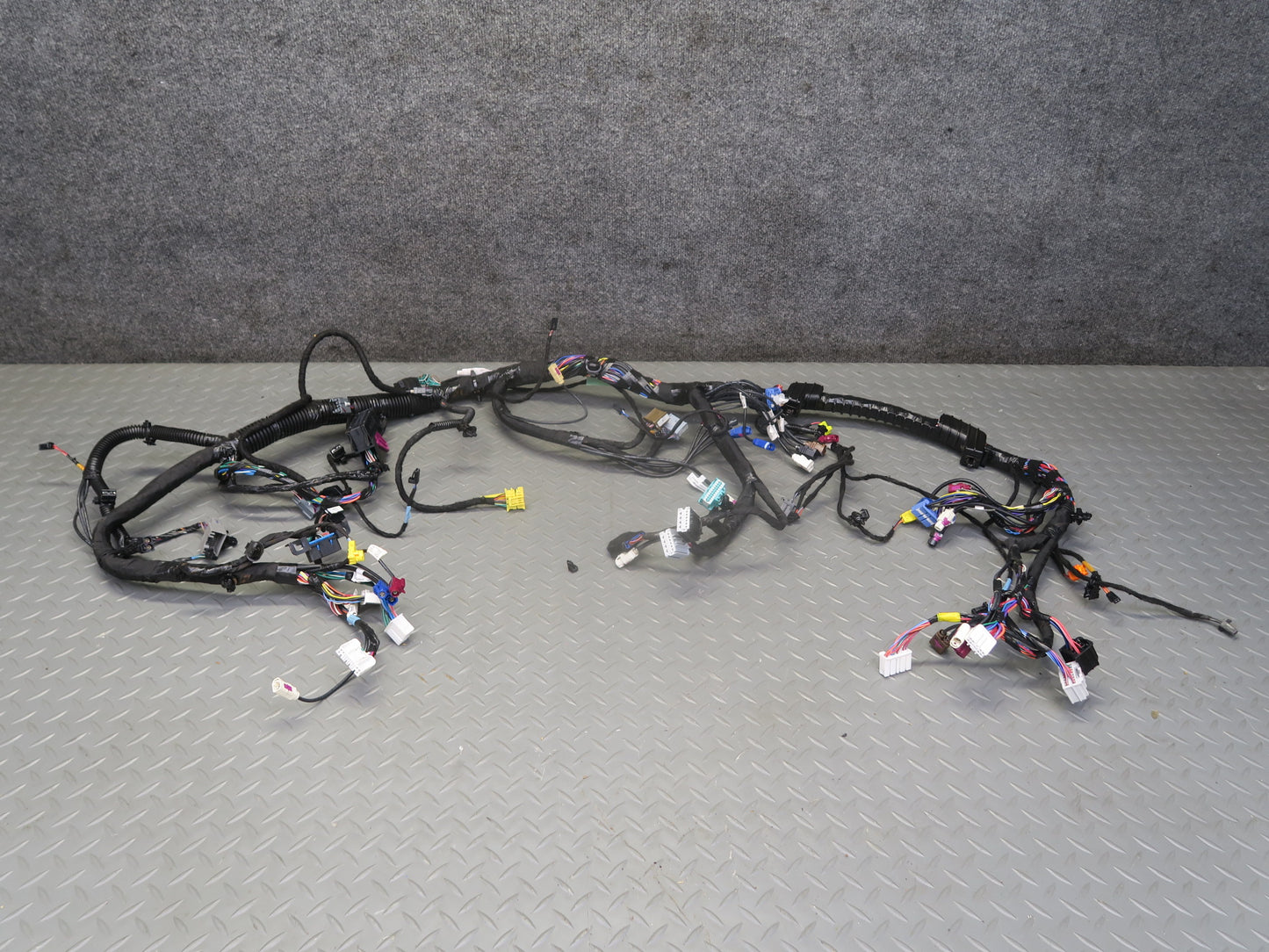 2016-2019 Tesla Model S 75D Instrument Panel Dash Wire Wiring Harness