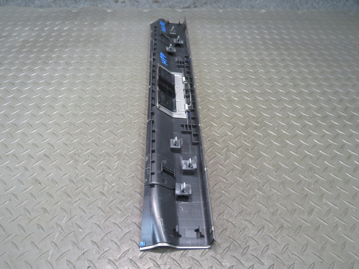 2010-2016 Porsche Panamera 970 Rear Tailagte Trunk Latch Sill Scuff Plate Trim