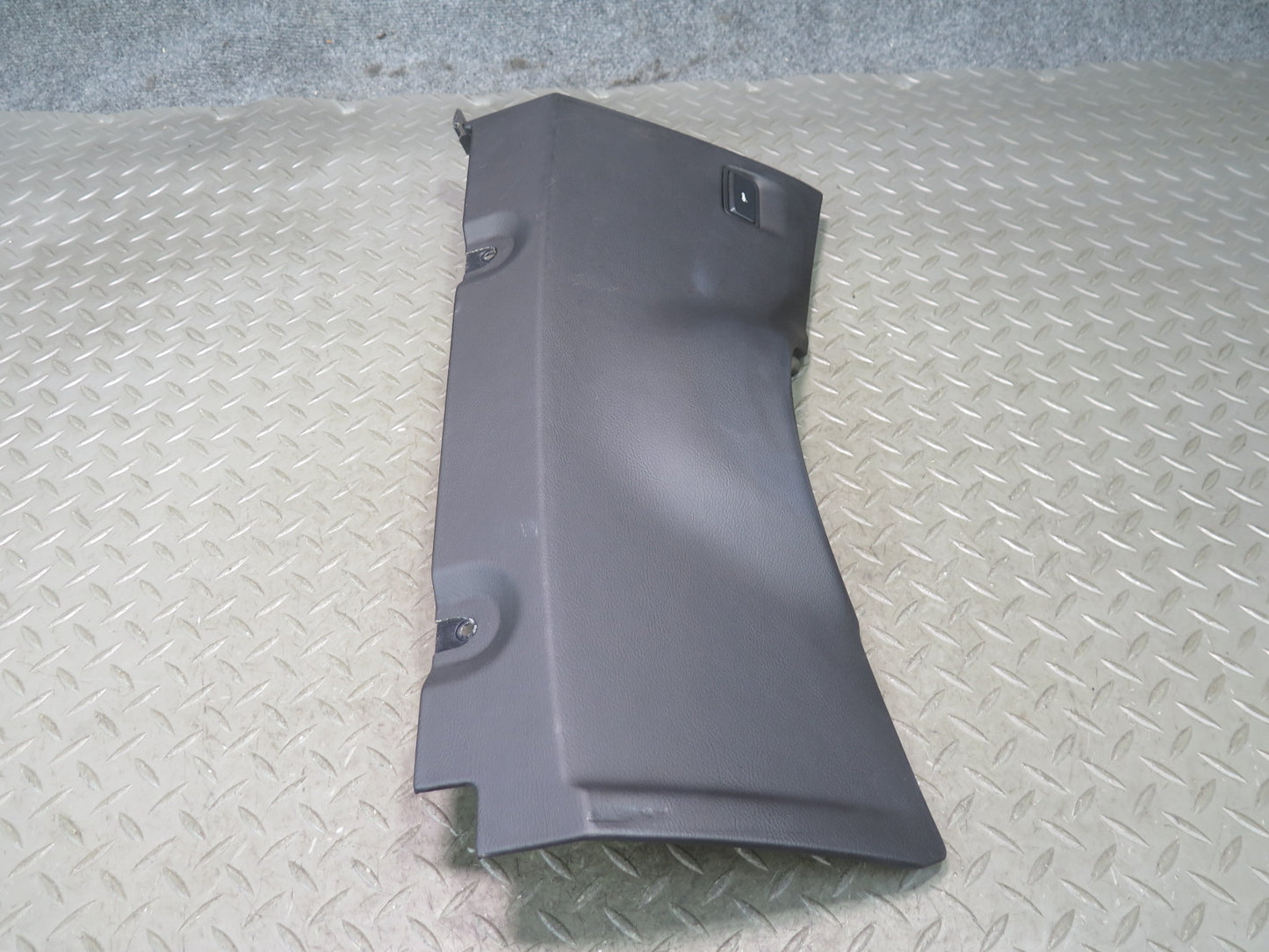 14-19 Chevrolet Corvette C7 Dash Front Left Lower Knee Trim Panel 940027AA OEM