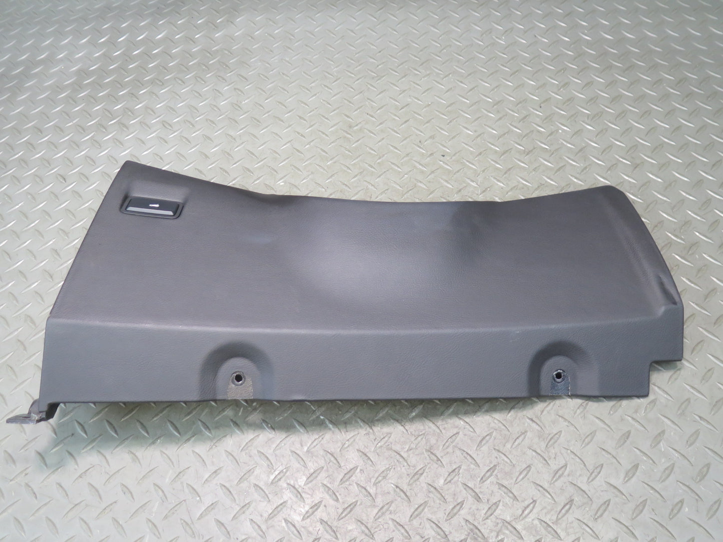 14-19 Chevrolet Corvette C7 Dash Front Left Lower Knee Trim Panel 940027AA OEM