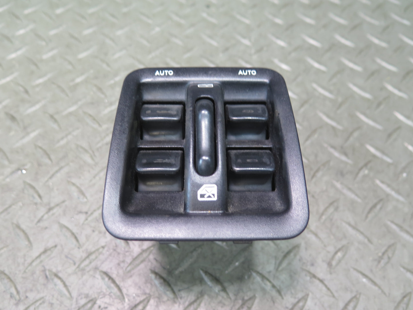 11-18 Jeep Wrangler JK 4-DOOR Master Power Window Switch OEM