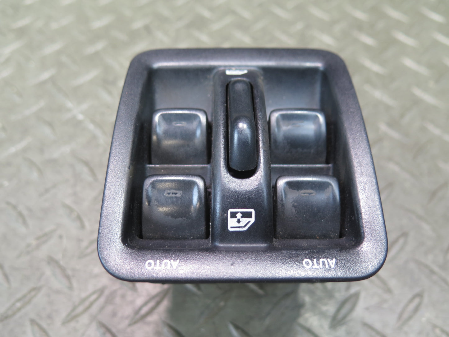 11-18 Jeep Wrangler JK 4-DOOR Master Power Window Switch OEM