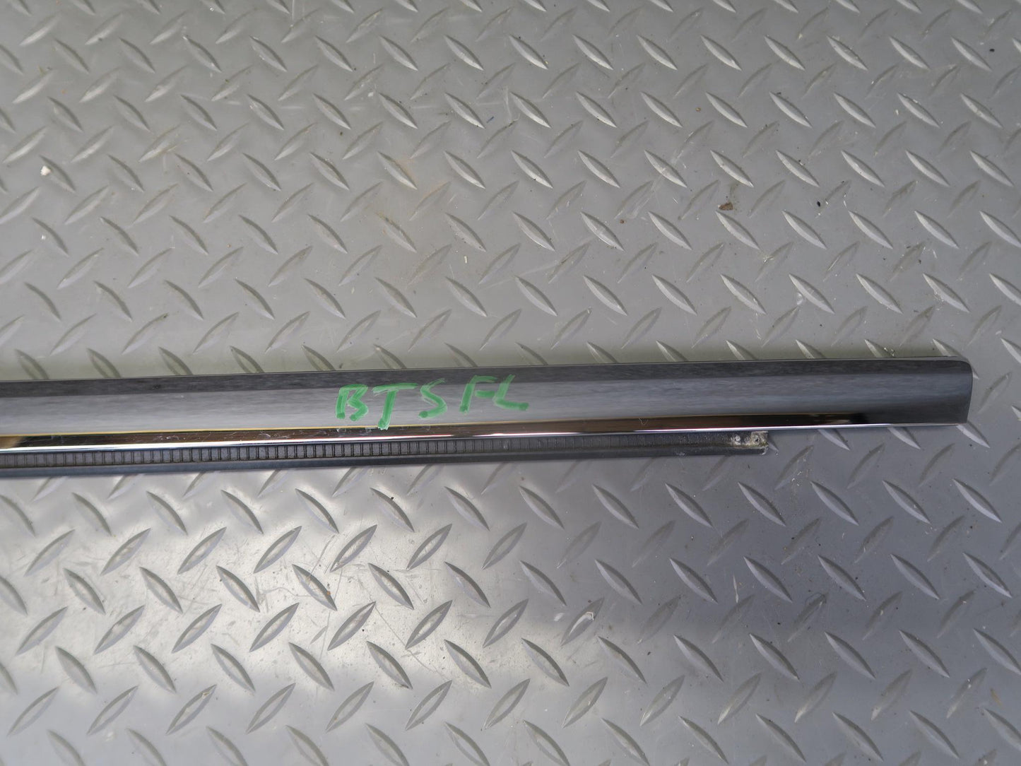 2016-2019 Tesla Model S 75D Front Left Driver Side Door Chrome Molding