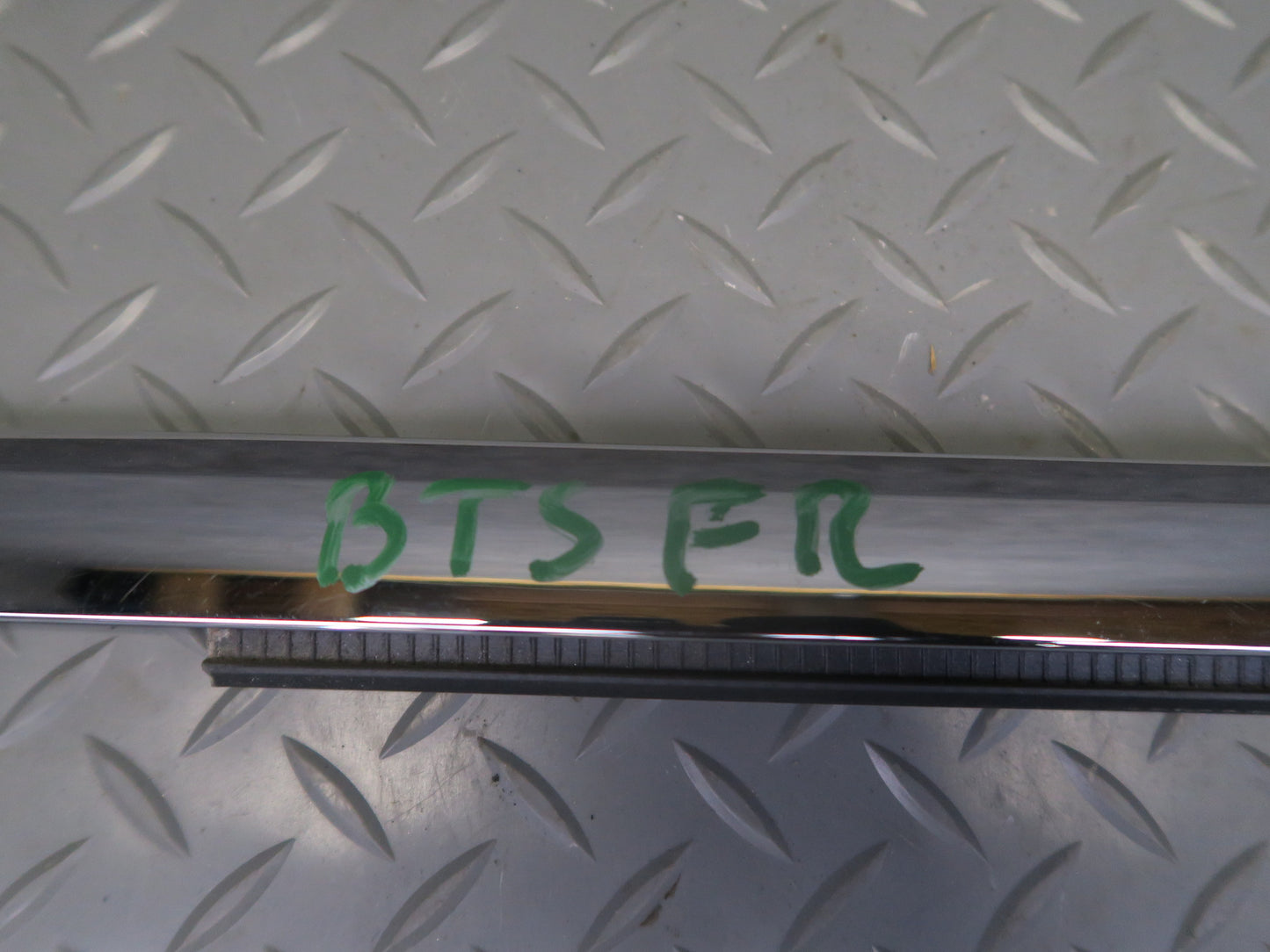 2016-2019 Tesla Model S 75D Front Right Passenger Side Door Chrome Molding