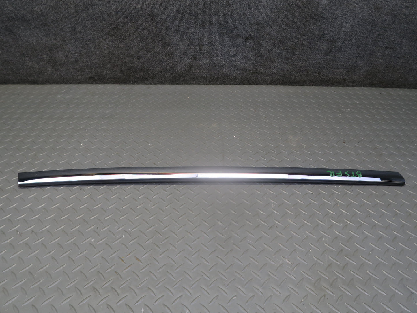 2016-2019 Tesla Model S 75D Front Right Passenger Side Door Chrome Molding